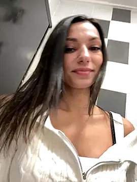  MiaQueen  online show from 10.04.25