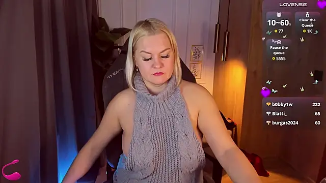 YolandaKiss online show from 01.30.25