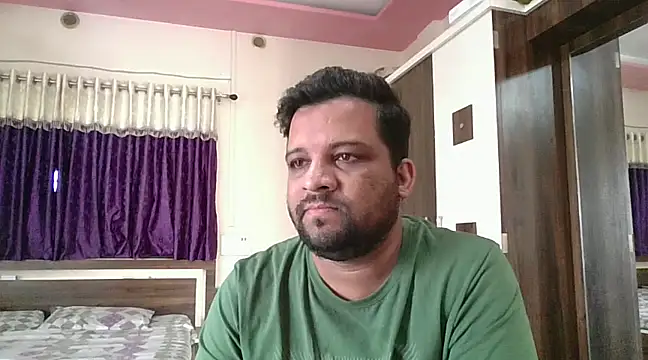 Snapshot of dhruv_love chatting on 02.07.25 dhruv love online show from 02.07.25
