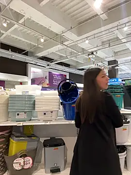 Alyshanon18 online show from 04.02.26