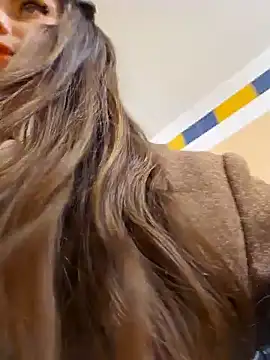 Snapshot of KittyWhispers chatting on 01.15.25 KittyWhispers online show from 01.15.25