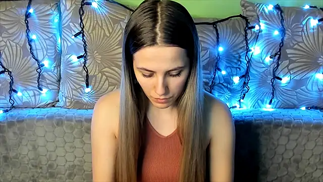 MaggieCake online show from 01.23.25