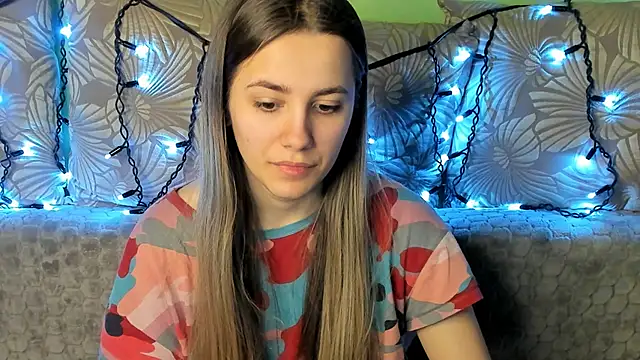 MaggieCake online show from 02.22.25