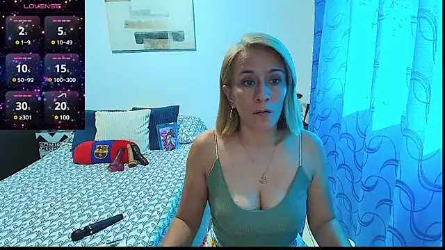 Naty Stone online show from 03.10.25