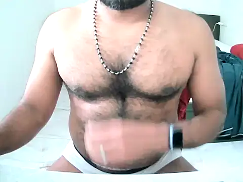 Snapshot of VINU26BLR chatting on 11.28.25 VINU26BLR online show from 11.28.25