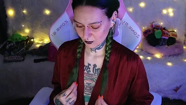 Ginger Stay online show from 04.15.26