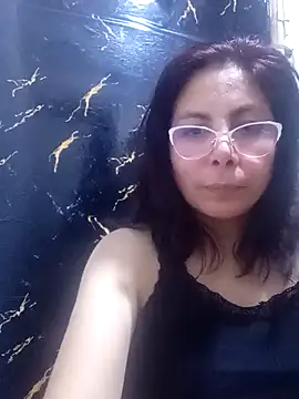 Snapshot of Anypink chatting on 12.09.24 Anypink online show from 12.09.24