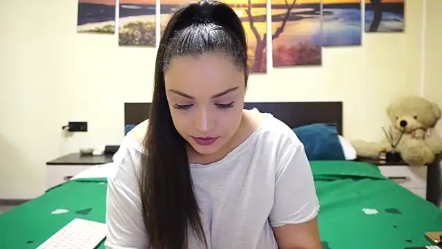 adelline online show from 11.26.25