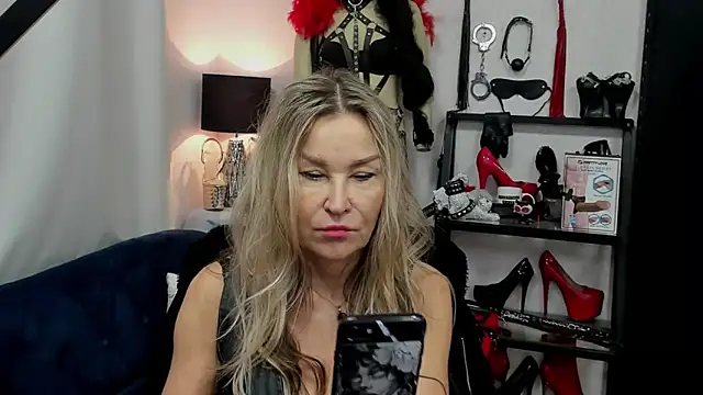 crystaLUX online show from 12.20.24