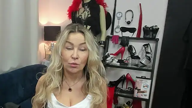 crystaLUX online show from 02.27.26