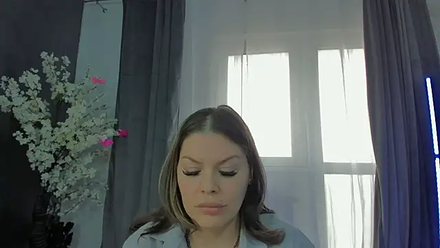 Raven Luna online show from 12.05.24