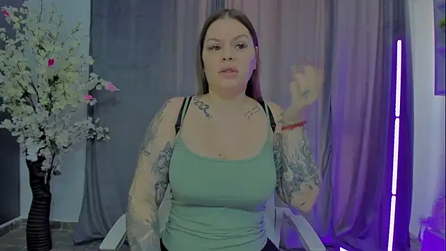 Raven Luna online show from 01.06.25