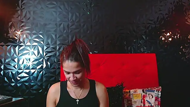 PINK  LOLA1 online show from 03.22.25