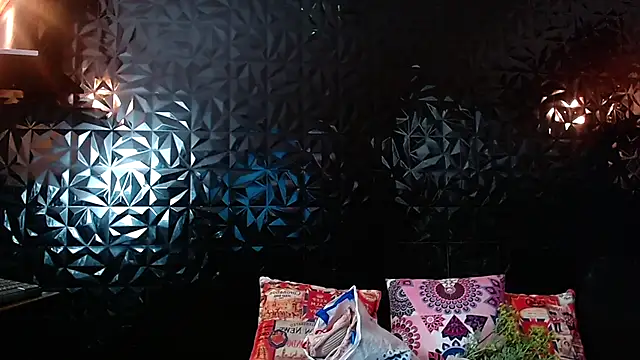 PINK  LOLA1 online show from 09.09.25