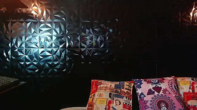 Snapshot of PINK__LOLA1 chatting on 01.17.26 PINK LOLA1 online show from 01.17.26