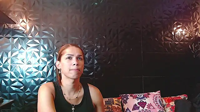 Snapshot of PINK__LOLA1 chatting on 02.11.26 PINK LOLA1 online show from 02.11.26