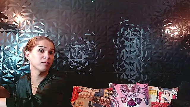 Snapshot of PINK__LOLA1 chatting on 02.17.26 PINK LOLA1 online show from 02.17.26