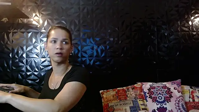 PINK  LOLA1 online show from 03.30.26