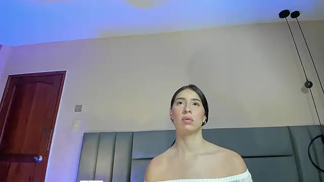 Christy Sea online show from 10.10.25