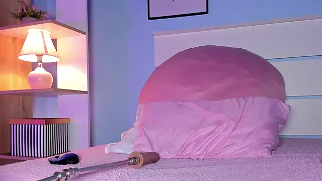 alicialittle online show from 02.13.25