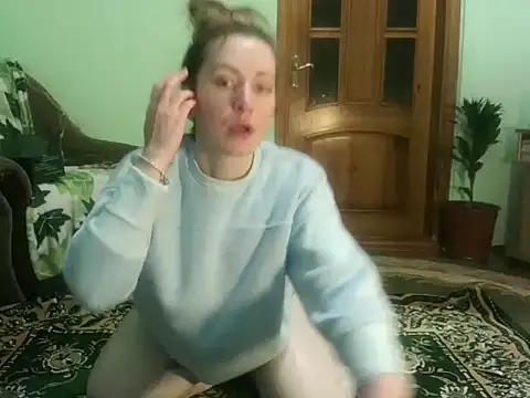 Snapshot of AngelTough20 chatting on 12.09.24 AngelTough20 online show from 12.09.24