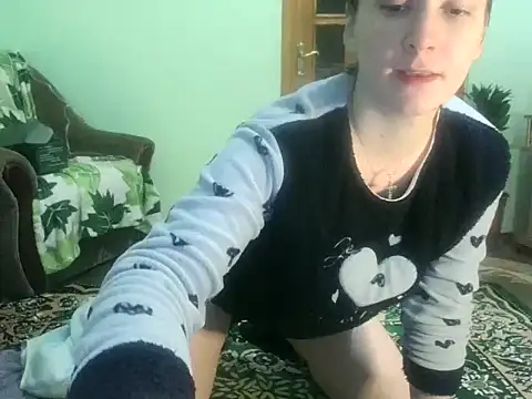 Snapshot of AngelTough20 chatting on 12.15.24 AngelTough20 online show from 12.15.24