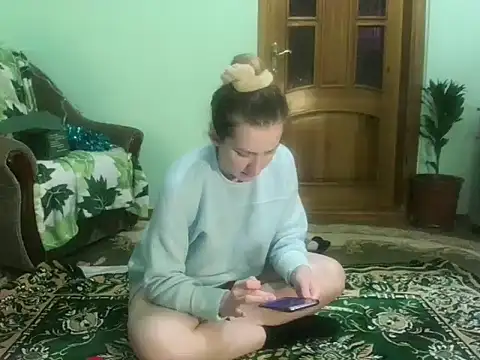 Snapshot of AngelTough20 chatting on 12.17.24 AngelTough20 online show from 12.17.24