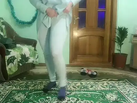 Snapshot of AngelTough20 chatting on 12.23.24 AngelTough20 online show from 12.23.24