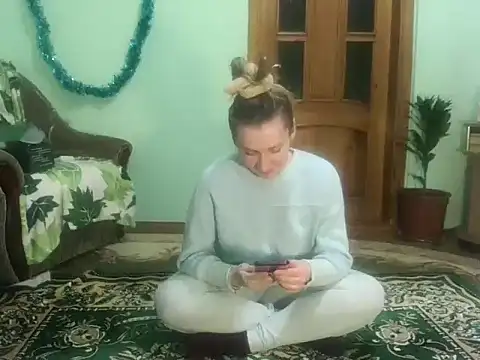 Snapshot of AngelTough20 chatting on 12.30.24 AngelTough20 online show from 12.30.24