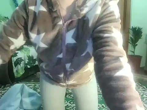 Snapshot of AngelTough20 chatting on 01.06.25 AngelTough20 online show from 01.06.25