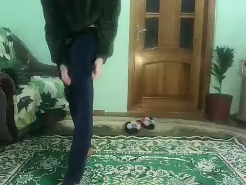 Snapshot of AngelTough20 chatting on 01.11.25 AngelTough20 online show from 01.11.25