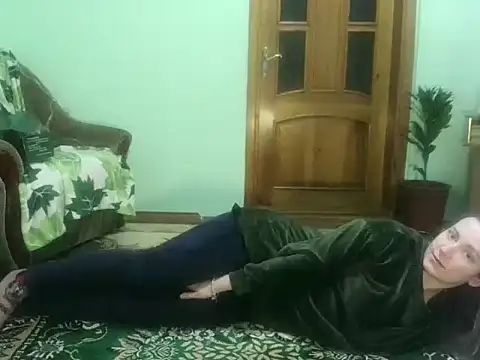 Snapshot of AngelTough20 chatting on 01.12.25 AngelTough20 online show from 01.12.25