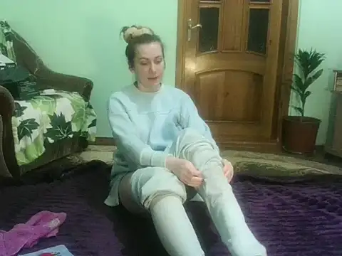 Snapshot of AngelTough20 chatting on 03.06.25 AngelTough20 online show from 03.06.25