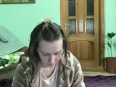 Snapshot of AngelTough20 chatting on 12.03.25 AngelTough20 online show from 12.03.25