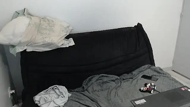 missthon0 online show from 03.12.25