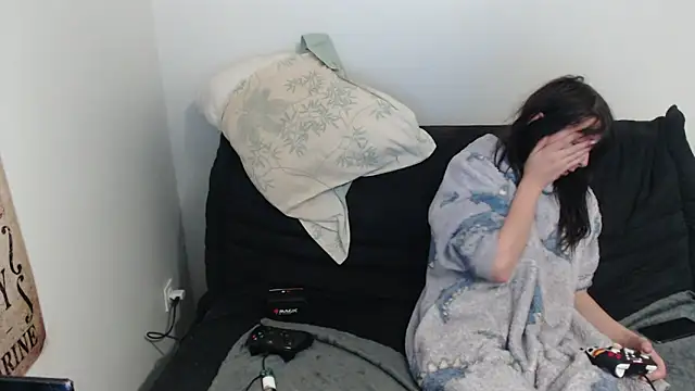 missthon0 online show from 03.17.25