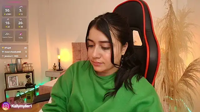 Snapshot of KallyMyller1 chatting on 01.15.25 KallyMyller1 online show from 01.15.25