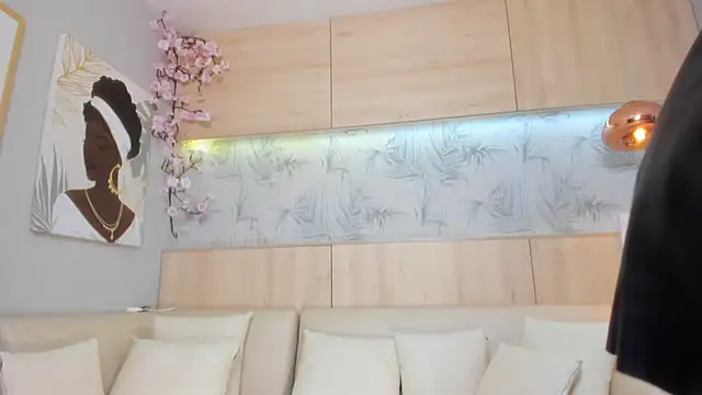 maryevans  online show from 10.01.25