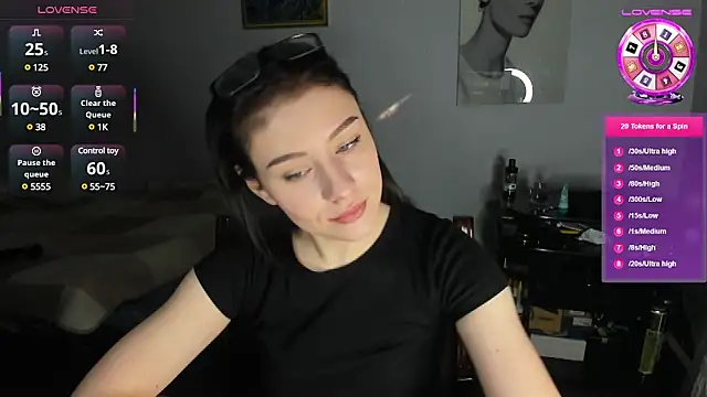 KindKristy online show from 02.06.25