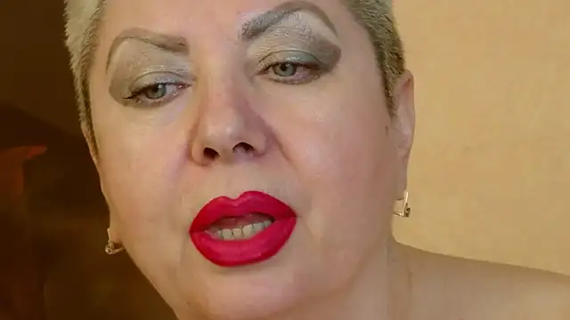 LadyPosh online show from 01.11.25