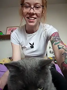 LucidLucy online show from 03.15.25