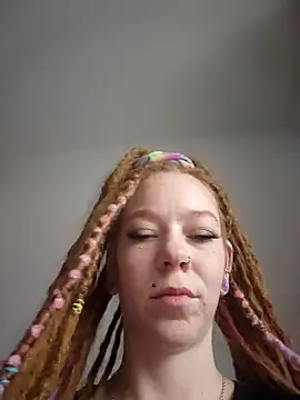 LucidLucy online show from 02.20.26