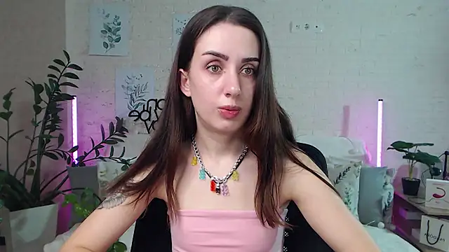 Snapshot of FranceskoJones chatting on 01.28.25 FranceskoJones online show from 01.28.25