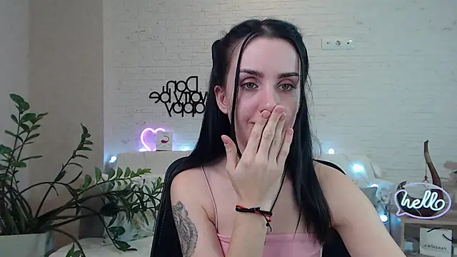 Snapshot of FranceskoJones chatting on 02.20.25 FranceskoJones online show from 02.20.25