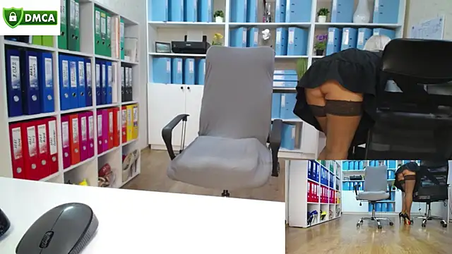 secret-office online show from 10.20.25