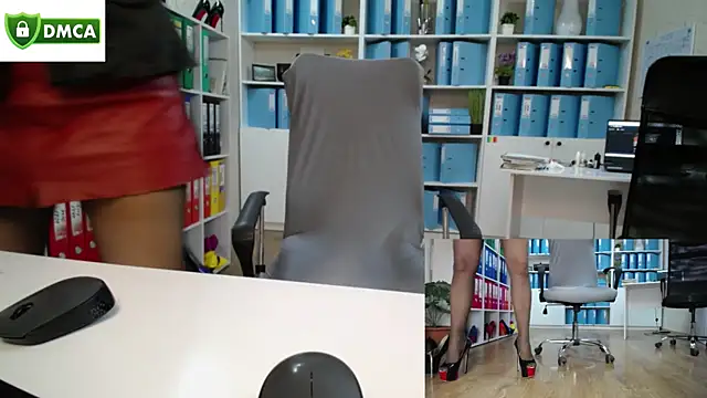 Snapshot of secret-office chatting on 05.07.26 secret-office online show from 05.07.26