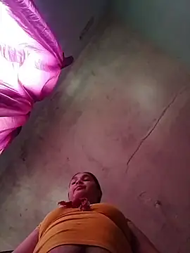 Indianbloom- online show from 02.15.26