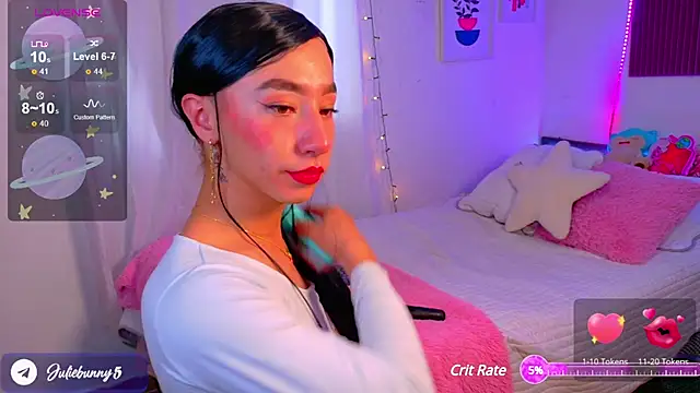 Snapshot of Littlebunny21 chatting on 03.02.25 Littlebunny21 online show from 03.02.25