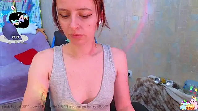 Snapshot of DanaMartina chatting on 02.17.25 DanaMartina online show from 02.17.25
