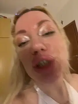 SofiaJoy online show from 03.19.25